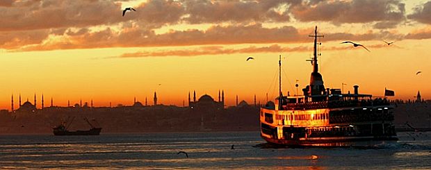 Senin İçin Titriyorum İstanbul